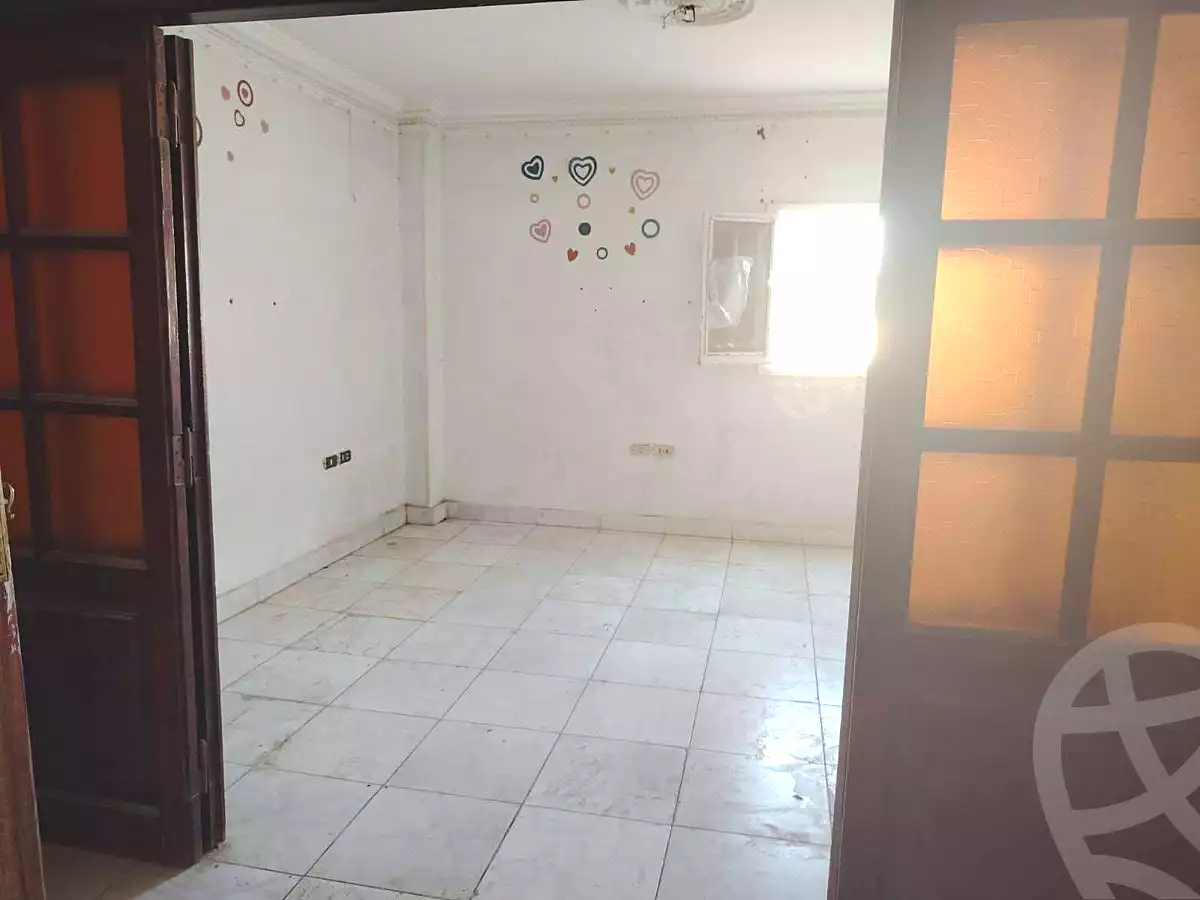 https://aqarmap.com.eg/ar/listing/7115624-for-sale-cairo-15th-of-may-mjwr-25