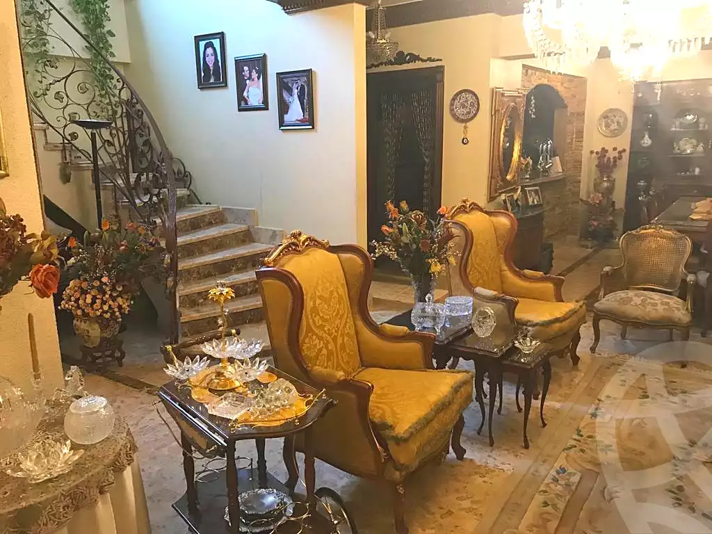https://aqarmap.com.eg/ar/listing/7115653-for-sale-cairo-new-cairo-ganob-el-akadamiya-south-academy-d-khaled-ibn-el-waleed-st