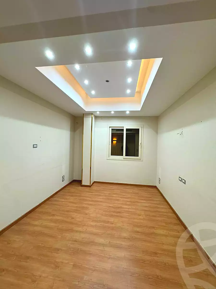 https://aqarmap.com.eg/ar/listing/7115664-for-sale-cairo-new-cairo-ganob-el-akadamiya-south-academy-z