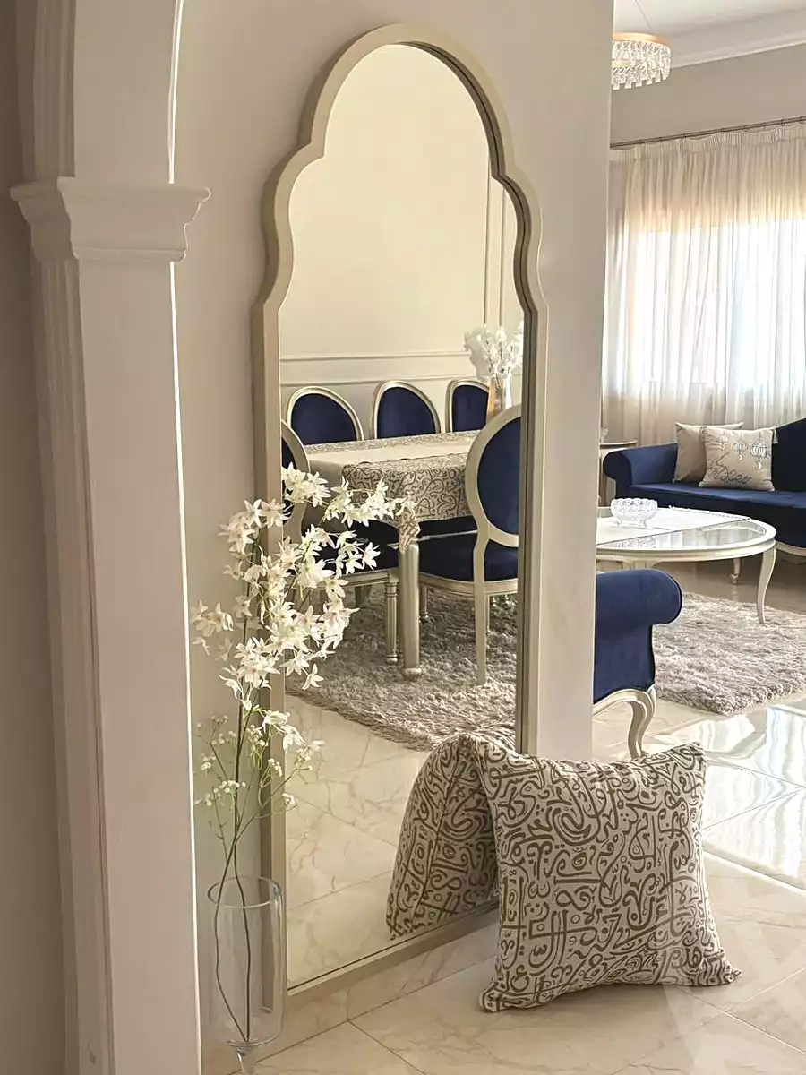 https://aqarmap.com.eg/ar/listing/7115666-for-sale-cairo-new-cairo-ganob-el-akadamiya-south-academy-b-taha-hussein-st