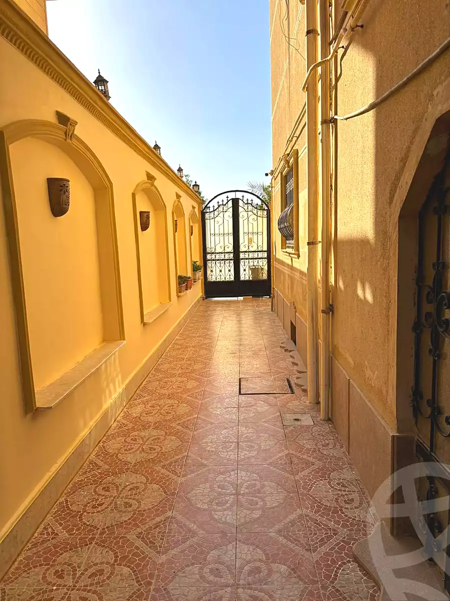 https://aqarmap.com.eg/ar/listing/7115678-for-sale-cairo-new-cairo-ganob-el-akadamiya-south-academy-g-sedki-suliman-st