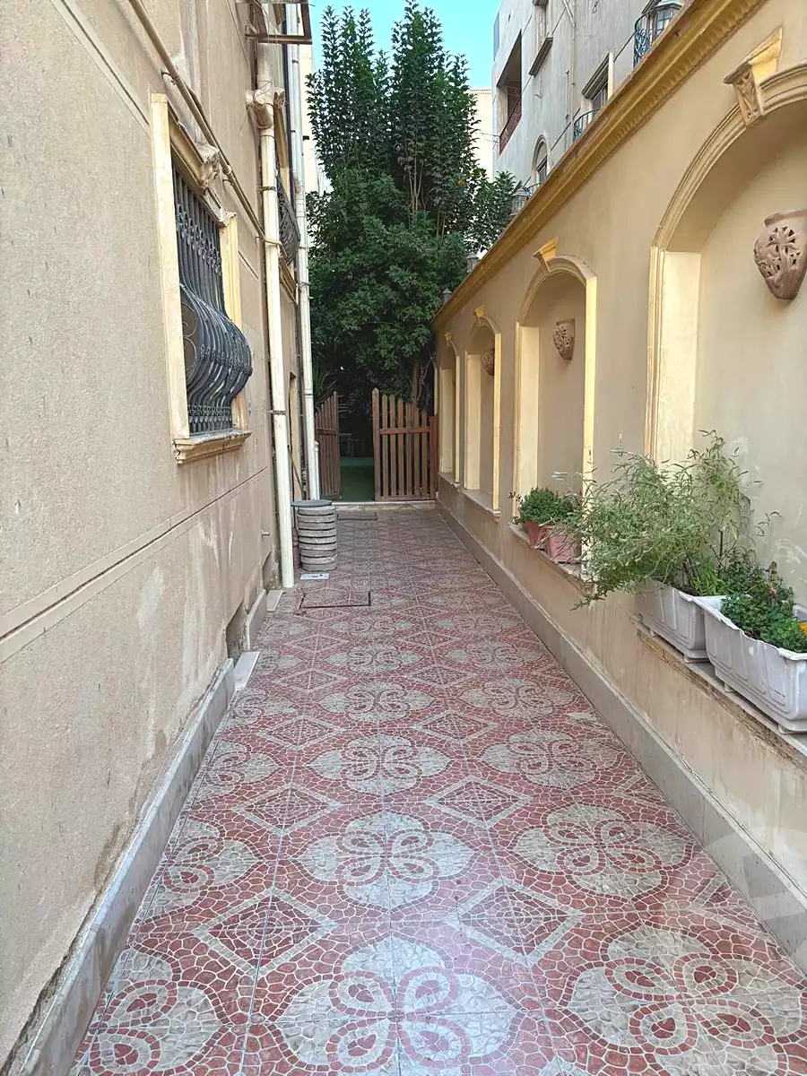 https://aqarmap.com.eg/ar/listing/7115678-for-sale-cairo-new-cairo-ganob-el-akadamiya-south-academy-g-sedki-suliman-st