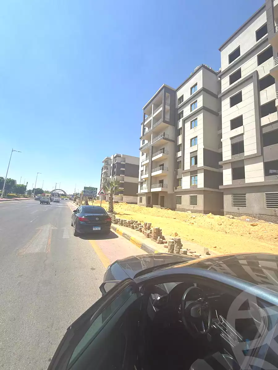 https://aqarmap.com.eg/ar/listing/7115644-for-sale-cairo-el-shorouk-compounds-mayan-compound-stm