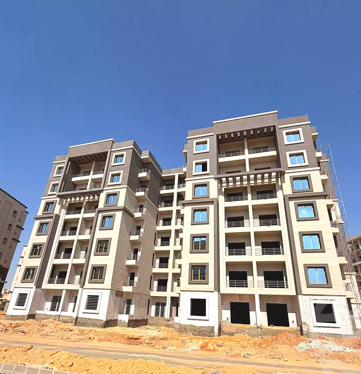 https://aqarmap.com.eg/ar/listing/7115645-for-sale-cairo-el-shorouk-compounds-mayan-compound-stm