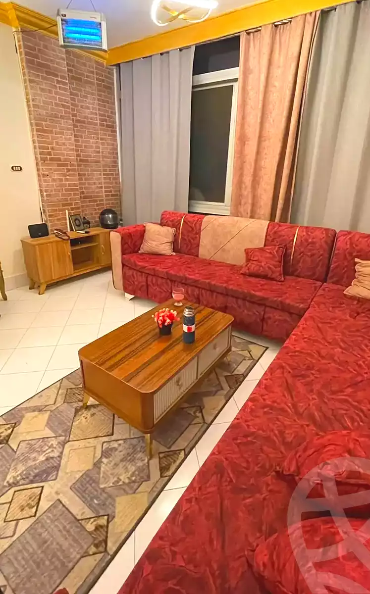 https://aqarmap.com.eg/ar/listing/7115809-for-sale-alexandria-al-agamy-lbytsh-bianchiii