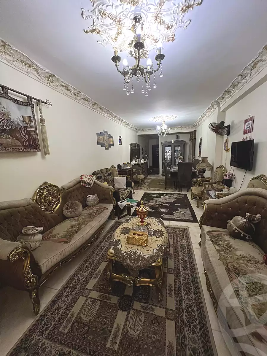 https://aqarmap.com.eg/ar/listing/7113697-for-sale-beheira-damanhour-damanhour-city-nfoura-squer