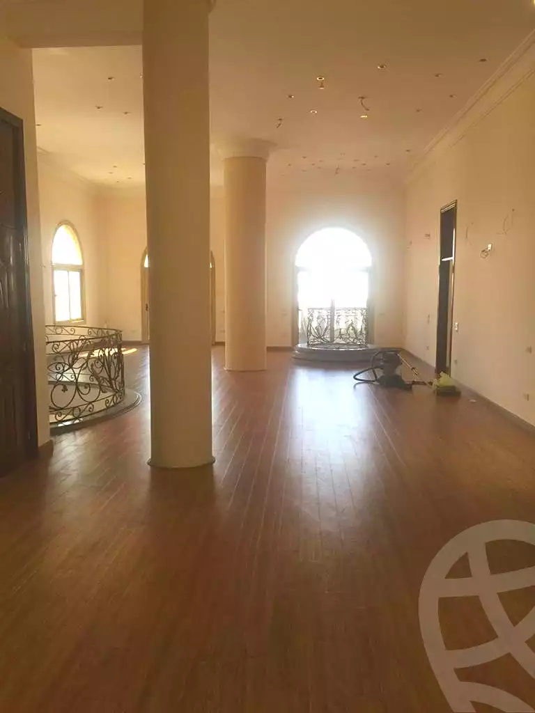 https://aqarmap.com.eg/ar/listing/7115868-for-sale-cairo-new-cairo-ganob-el-akadamiya-south-academy-g-sedki-suliman-st