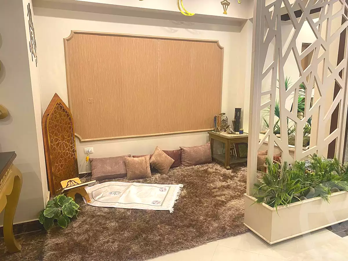 https://aqarmap.com.eg/ar/listing/7115883-for-sale-cairo-new-cairo-ganob-el-akadamiya-south-academy-h-amr-ibn-el-ass-st