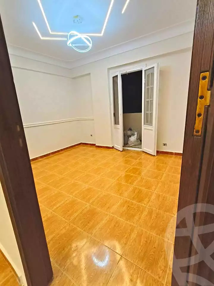 https://aqarmap.com.eg/en/listing/7115903-for-sale-alexandria-lsywf-el-falki