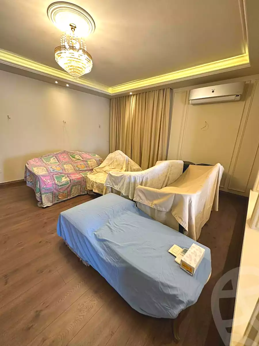 https://aqarmap.com.eg/ar/listing/7115895-for-sale-cairo-new-cairo-ganob-el-akadamiya-south-academy-d-khaled-ibn-el-waleed-st