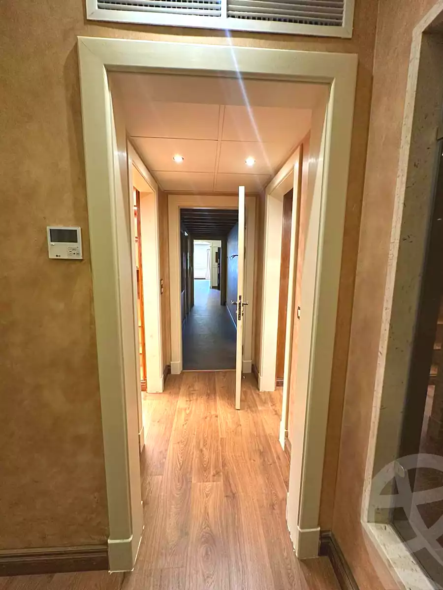 https://aqarmap.com.eg/ar/listing/7115895-for-sale-cairo-new-cairo-ganob-el-akadamiya-south-academy-d-khaled-ibn-el-waleed-st