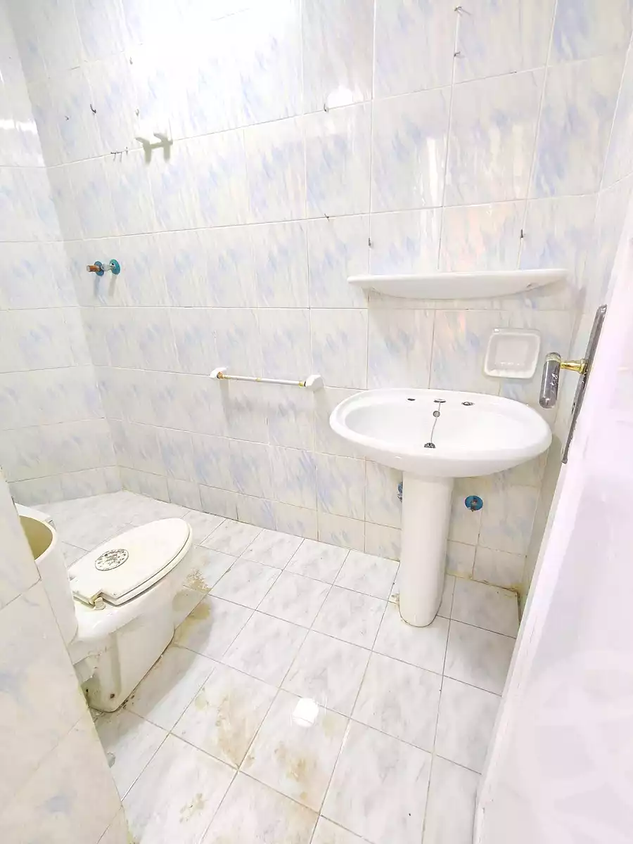 https://aqarmap.com.eg/ar/listing/7116196-for-sale-alexandria-al-agamy-shataa-el-nakheel