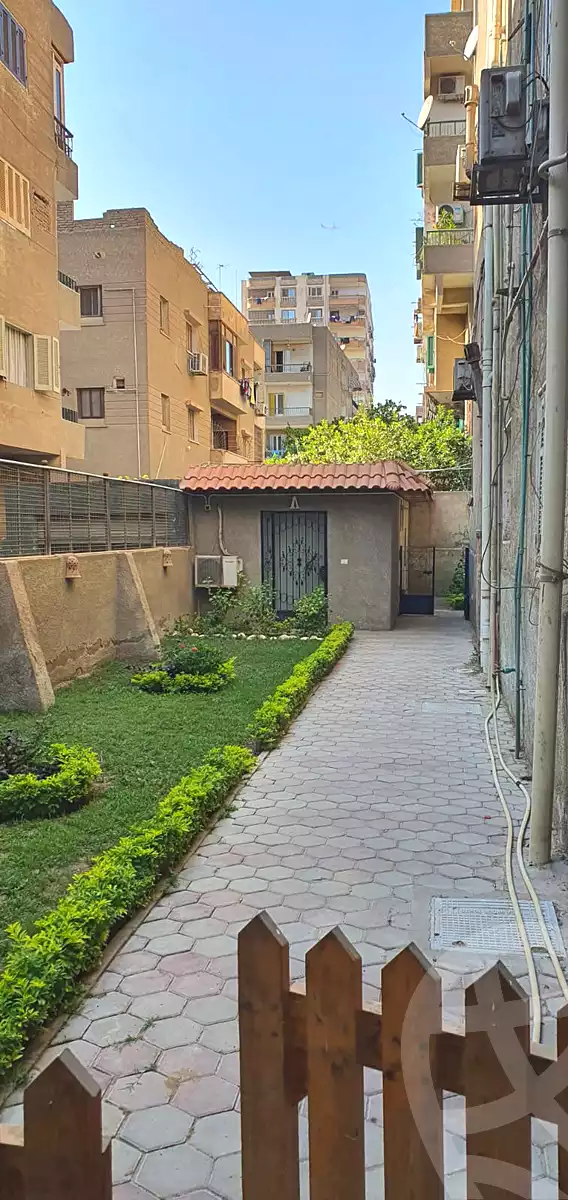 https://aqarmap.com.eg/ar/listing/7116474-for-sale-cairo-el-maadi-sarayat-el-maadi-street-73