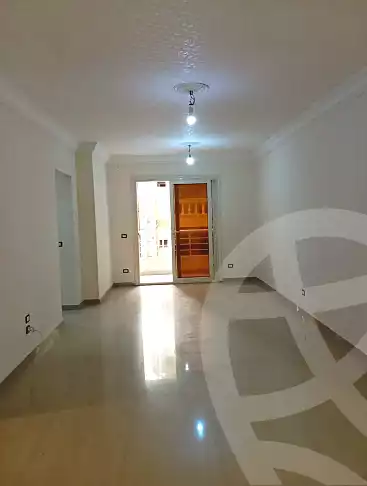 https://aqarmap.com.eg/ar/listing/7116655-for-rent-alexandria-sydy-bshr