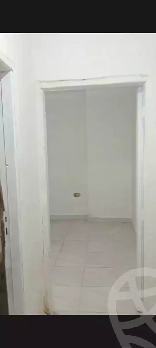 https://aqarmap.com.eg/ar/listing/7117026-for-sale-cairo-ain-shams-ain-shams-el-sharkia-genenat-el-sherif-st