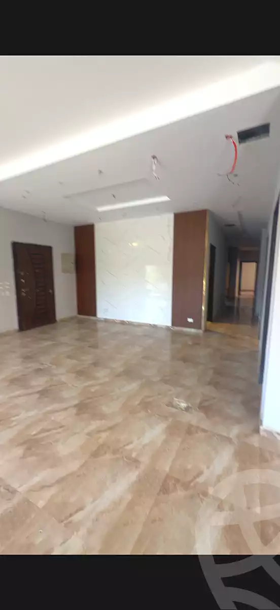 https://aqarmap.com.eg/ar/listing/7117072-for-sale-cairo-new-cairo-first-settlement-mhwr-mstfy-kml