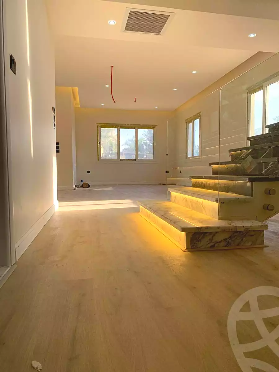 https://aqarmap.com.eg/ar/listing/7117384-for-rent-cairo-new-cairo-compounds-mivida-mivida-parcel