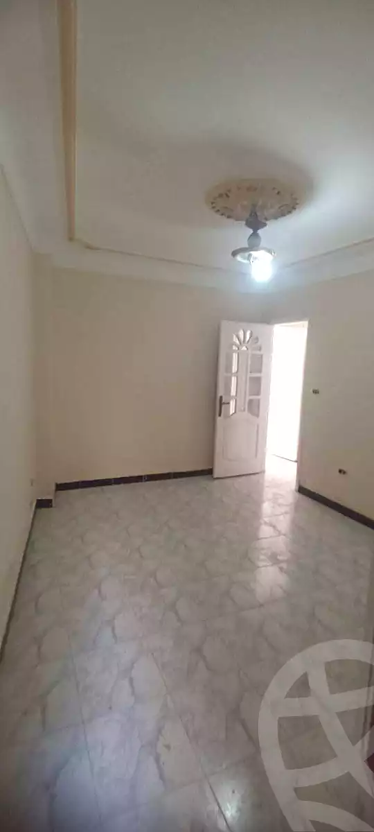 https://aqarmap.com.eg/en/listing/7117455-for-sale-alexandria-al-agamy-lbytsh-mecca-st