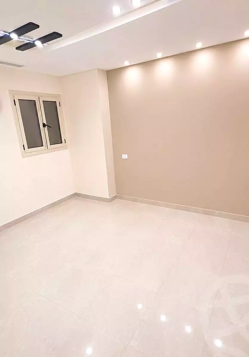 https://aqarmap.com.eg/ar/listing/7117944-for-rent-alexandria-ganaklis