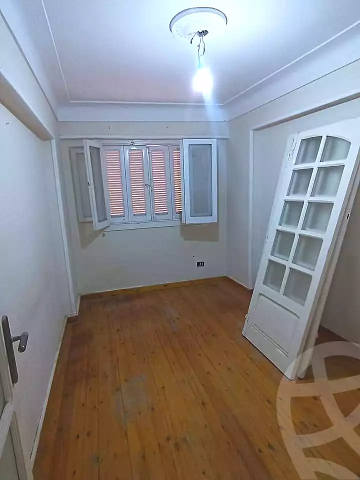 https://aqarmap.com.eg/ar/listing/7117965-for-sale-alexandria-ganaklis-shr-bw-qyr-tryq-lhry