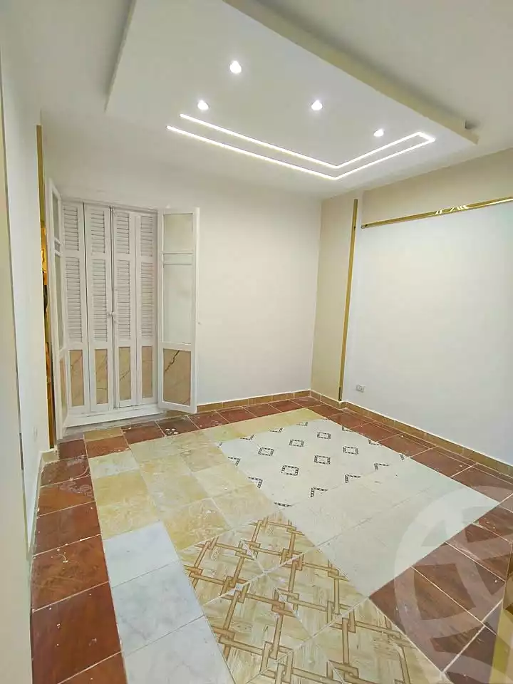 https://aqarmap.com.eg/en/listing/7118048-for-sale-alexandria-lsywf-el-falki