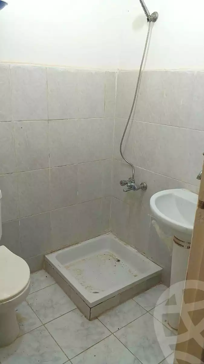https://aqarmap.com.eg/ar/listing/7118049-for-sale-alexandria-al-agamy-lbytsh-shahr-al-assal-st