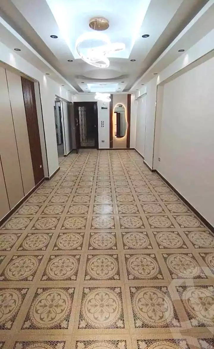 https://aqarmap.com.eg/ar/listing/7118073-for-sale-alexandria-al-agamy-bw-ywsf