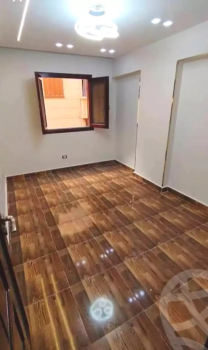 https://aqarmap.com.eg/ar/listing/7118073-for-sale-alexandria-al-agamy-bw-ywsf