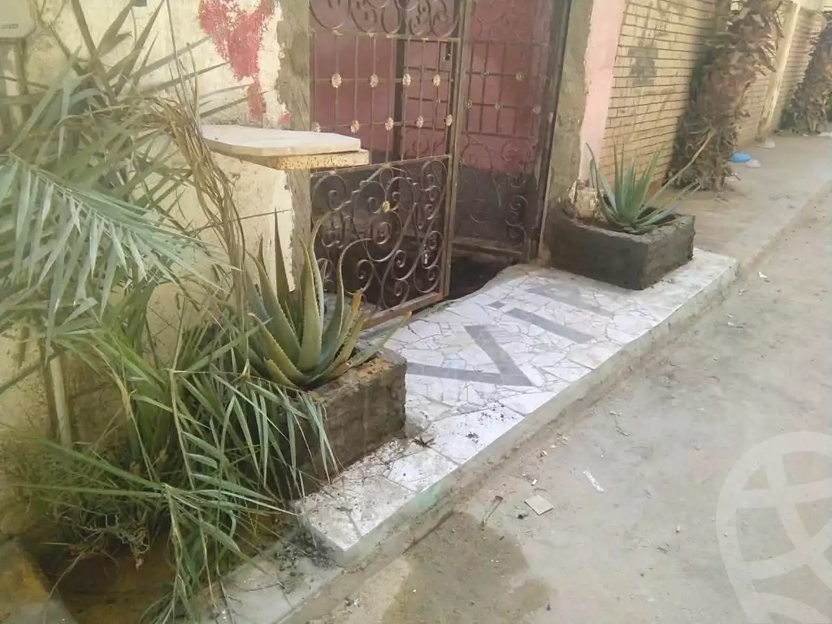 https://aqarmap.com.eg/ar/listing/7118081-for-sale-alexandria-al-agamy-el-hanouvel