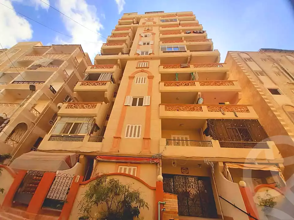 https://aqarmap.com.eg/ar/listing/7118110-for-sale-alexandria-al-agamy-shataa-el-nakheel