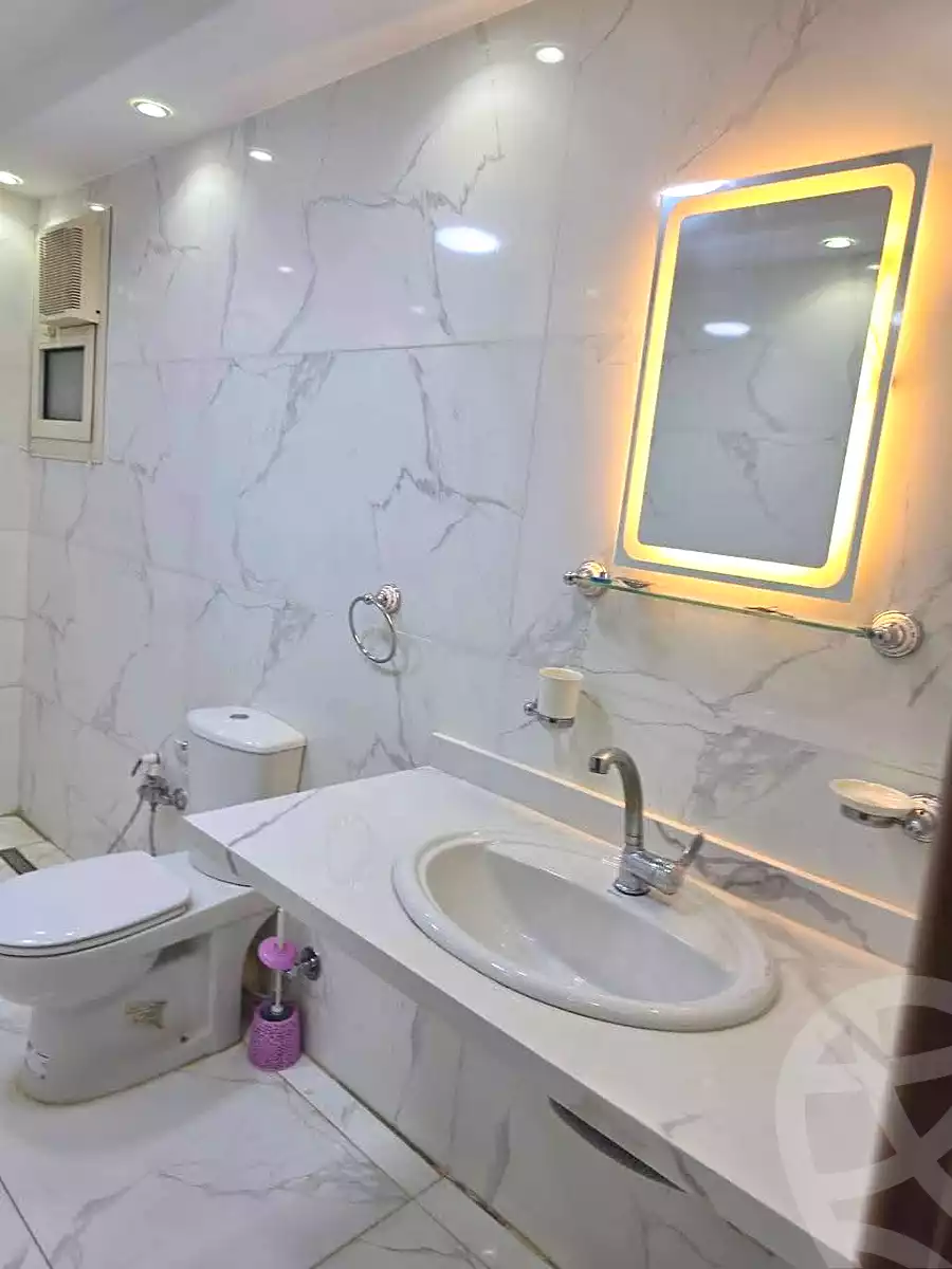 https://aqarmap.com.eg/en/listing/7118380-for-rent-cairo-helwan-hadayek-helwan-nile-corniche-st