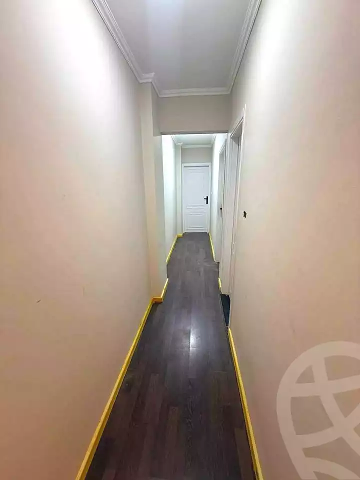 https://aqarmap.com.eg/en/listing/7118375-for-sale-cairo-helwan-helwan-el-sharkeya-khesro-basha-st
