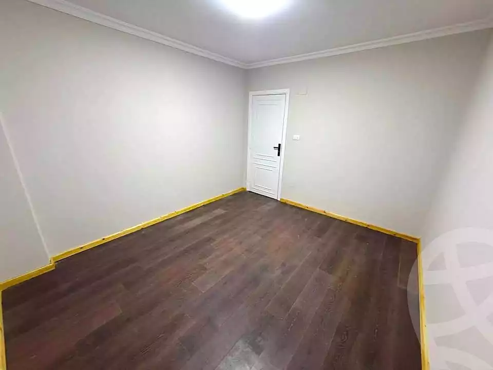 https://aqarmap.com.eg/en/listing/7118375-for-sale-cairo-helwan-helwan-el-sharkeya-khesro-basha-st