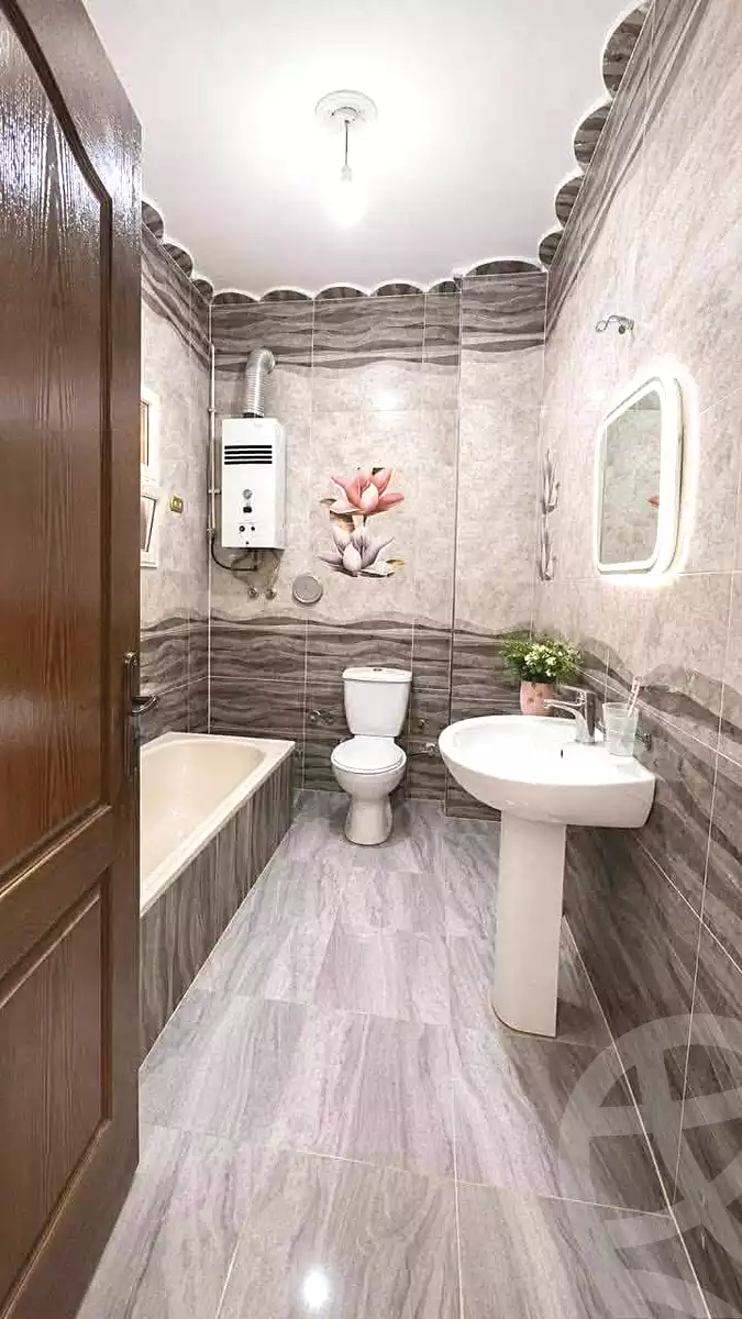 https://aqarmap.com.eg/ar/listing/7118403-for-sale-cairo-15th-of-may-family-housing