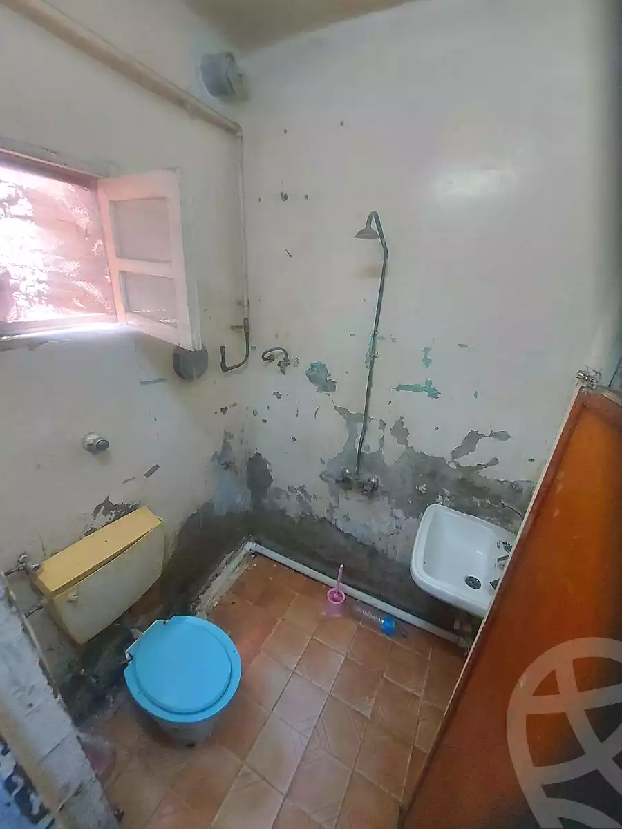 https://aqarmap.com.eg/en/listing/7118409-for-sale-cairo-helwan-sherif-st