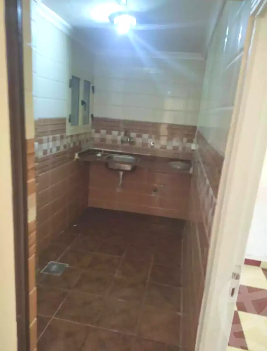 https://aqarmap.com.eg/ar/listing/7118390-for-rent-alexandria-miami-mahmoud-el-isawy-st