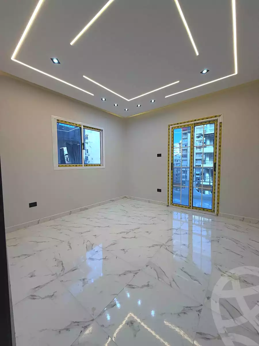 https://aqarmap.com.eg/en/listing/7118636-for-sale-alexandria-el-mandara-shr-jml-bd-lnsr