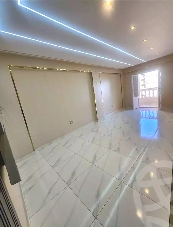https://aqarmap.com.eg/en/listing/7118652-for-sale-alexandria-lsywf-el-falki