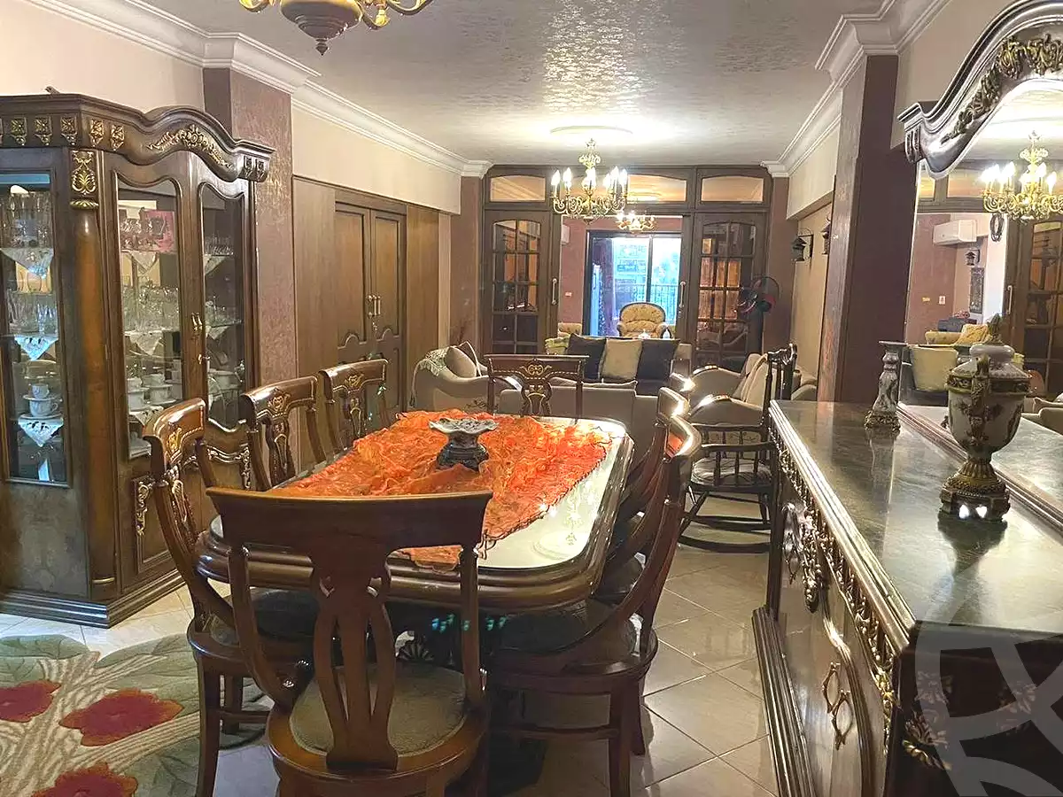https://aqarmap.com.eg/ar/listing/7118673-for-sale-cairo-helwan-helwan-el-sharkeya-heidar-st