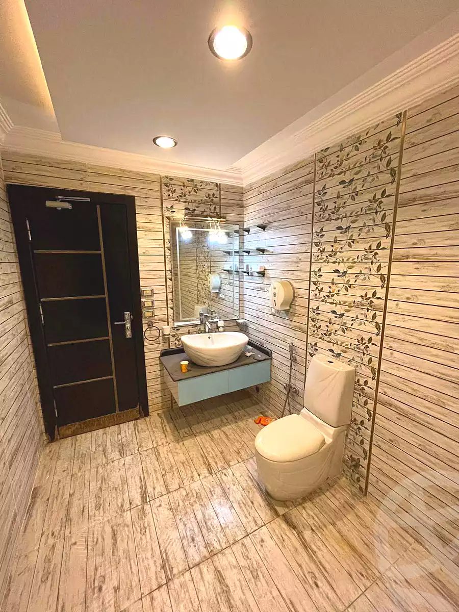https://aqarmap.com.eg/ar/listing/7118777-for-sale-cairo-helwan-hadayek-helwan-nile-corniche-st