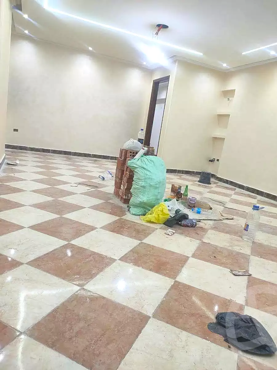 https://aqarmap.com.eg/en/listing/7118790-for-sale-cairo-helwan-helwan-el-sharkeya-latif-basha-st