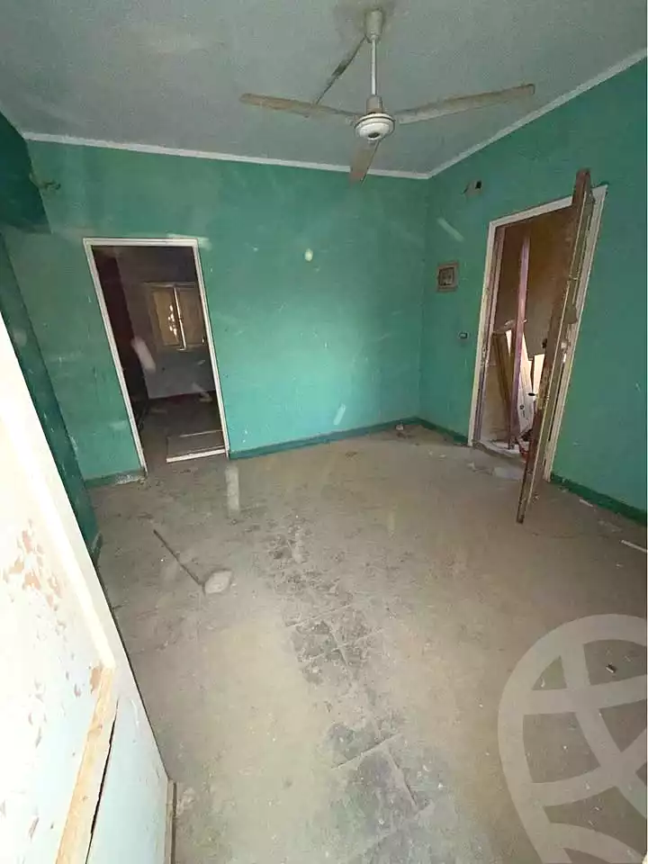 https://aqarmap.com.eg/ar/listing/7118852-for-sale-cairo-15th-of-may-mjwr-32