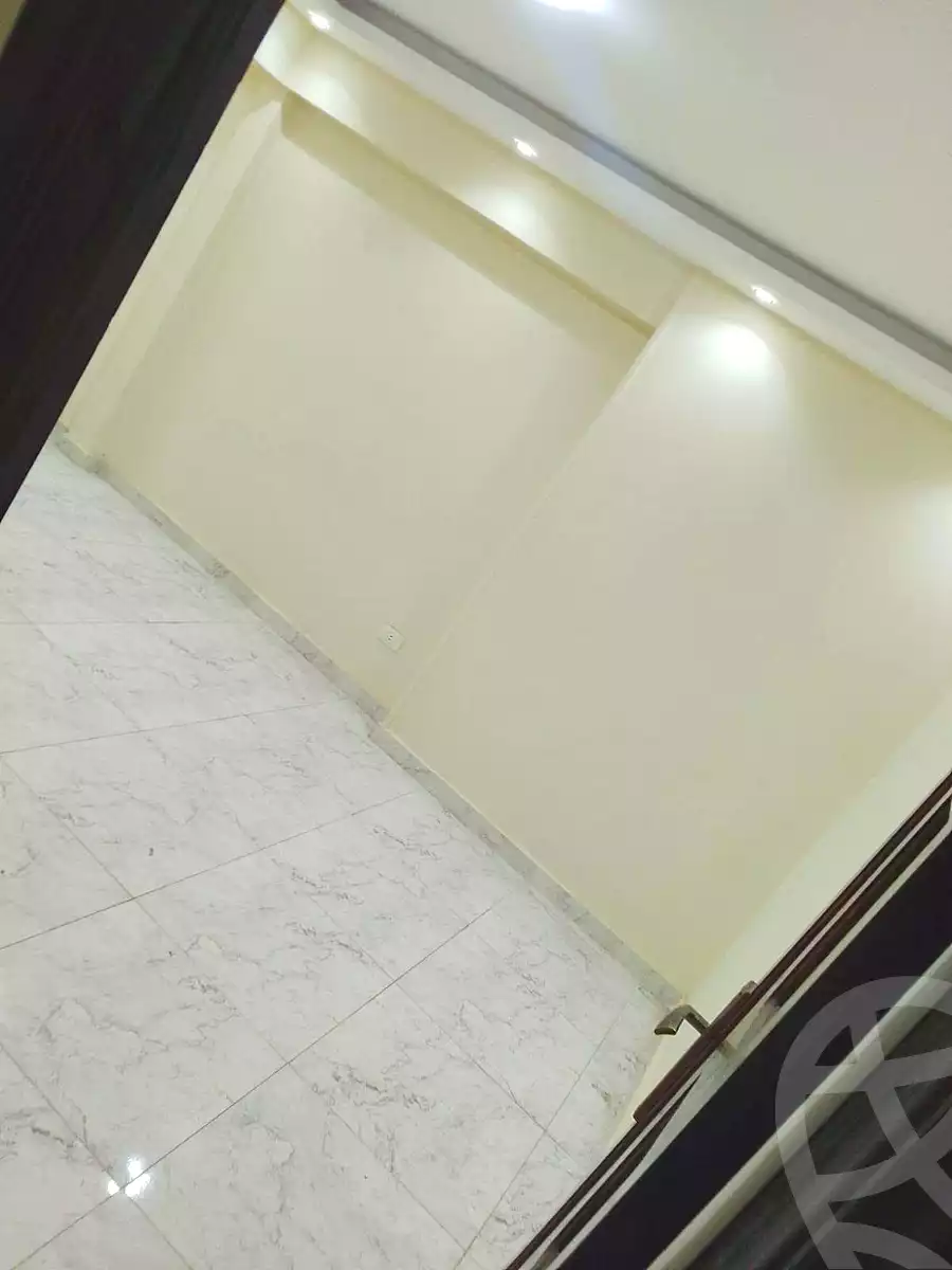 https://aqarmap.com.eg/ar/listing/7118890-for-rent-cairo-helwan-helwan-el-sharkeya-gaafar-st