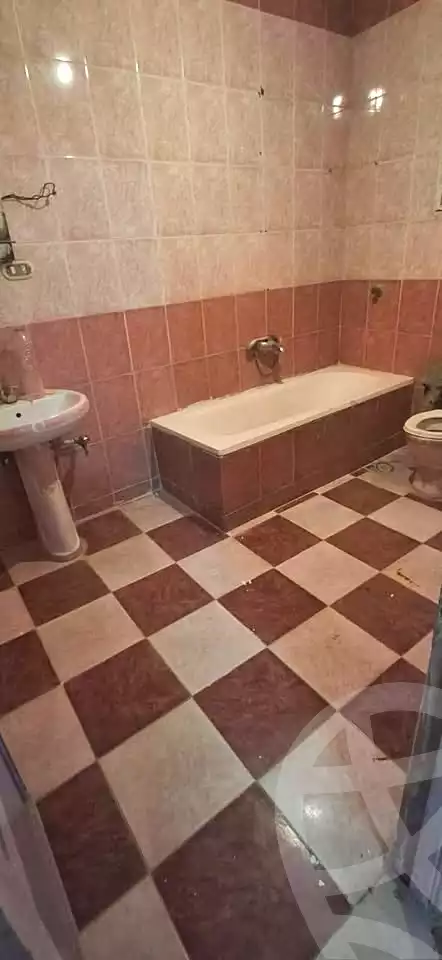 https://aqarmap.com.eg/en/listing/7119011-for-sale-alexandria-al-agamy-lbytsh-el-hay-st