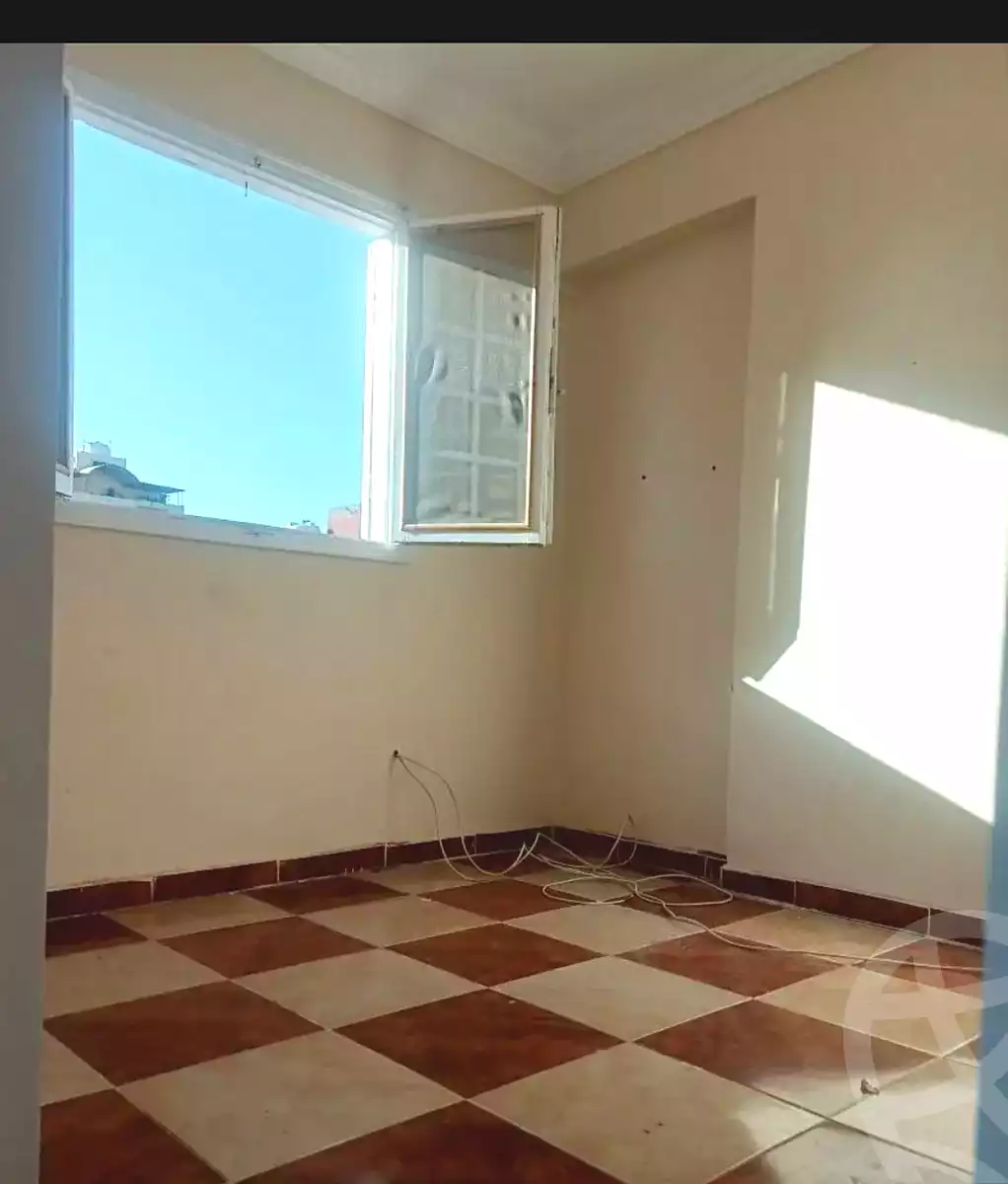 https://aqarmap.com.eg/ar/listing/7119117-for-sale-alexandria-sydy-bshr-sydy-bshr-bhry-shr-mhmd-njyb