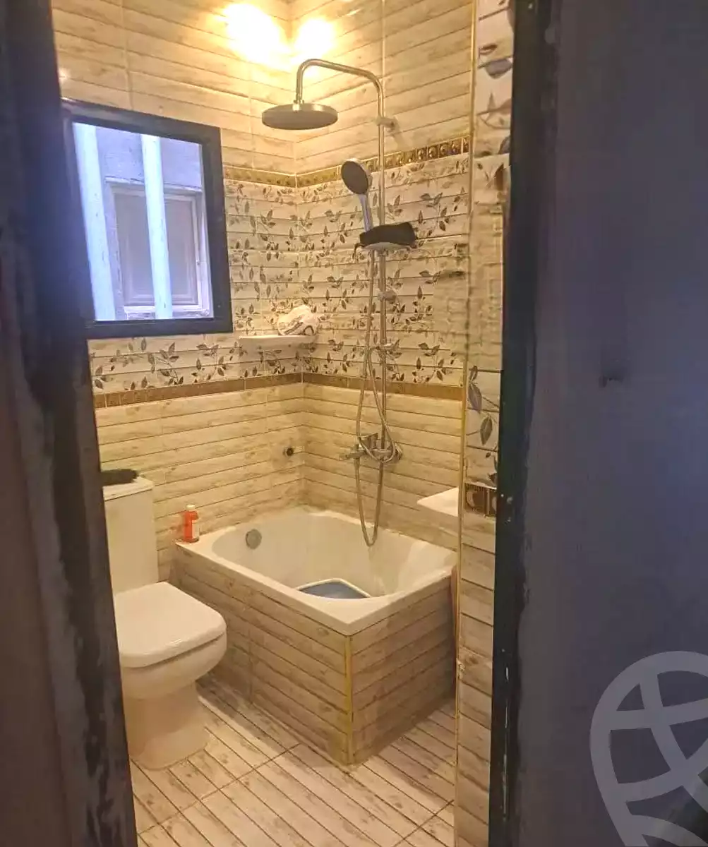 https://aqarmap.com.eg/ar/listing/7119234-for-sale-alexandria-al-agamy-lbytsh-shahr-al-assal-st