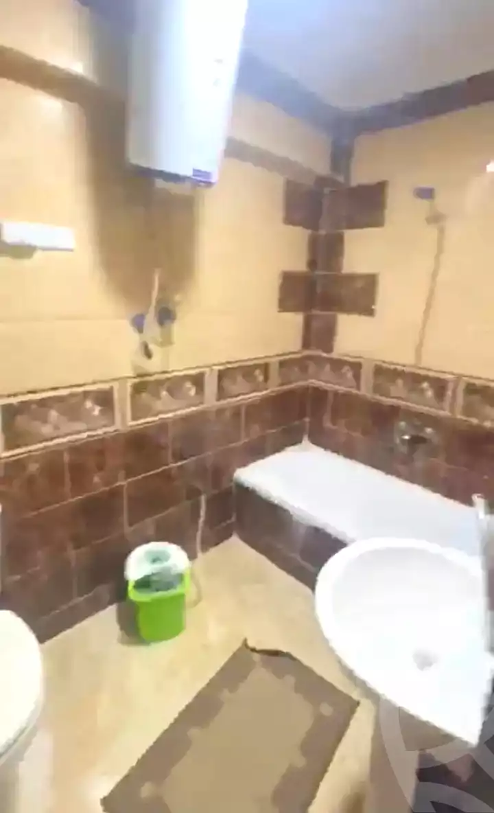 https://aqarmap.com.eg/ar/listing/7119555-for-sale-alexandria-al-agamy-lbytsh-bianchiii