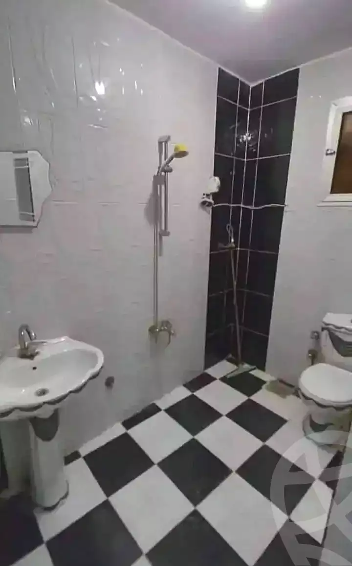 https://aqarmap.com.eg/ar/listing/7119612-for-sale-alexandria-al-agamy-lbytsh-el-hanafeya-st