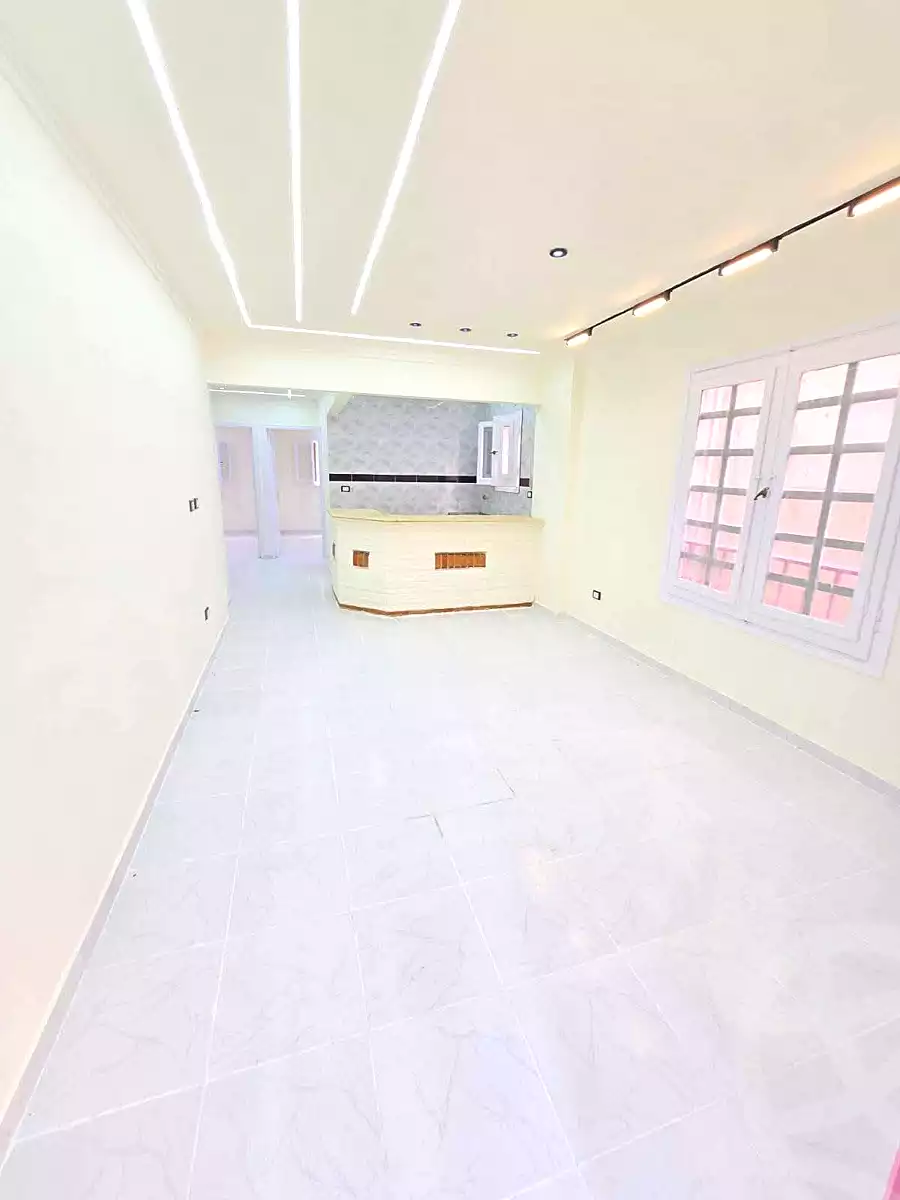 https://aqarmap.com.eg/ar/listing/7119663-for-sale-alexandria-al-agamy-shataa-el-nakheel-street-10