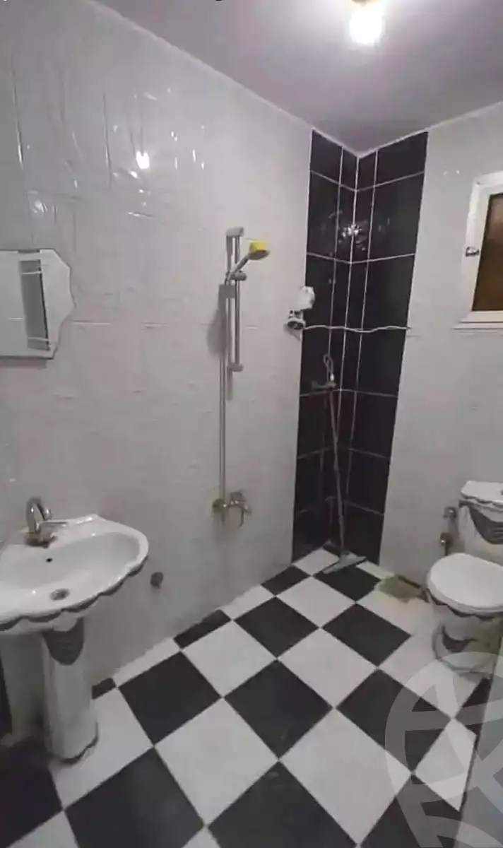 https://aqarmap.com.eg/ar/listing/7119683-for-sale-alexandria-al-agamy-lbytsh-el-hanafeya-st